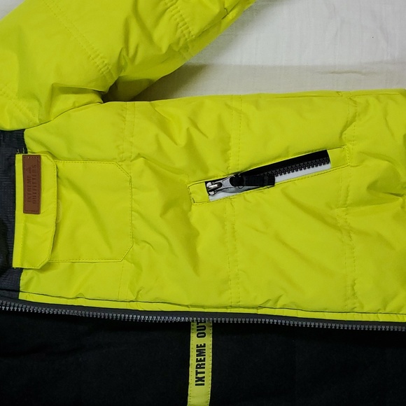 Extreme Outfitters winter jacket with hood, size 6 - Picture 5 of 6